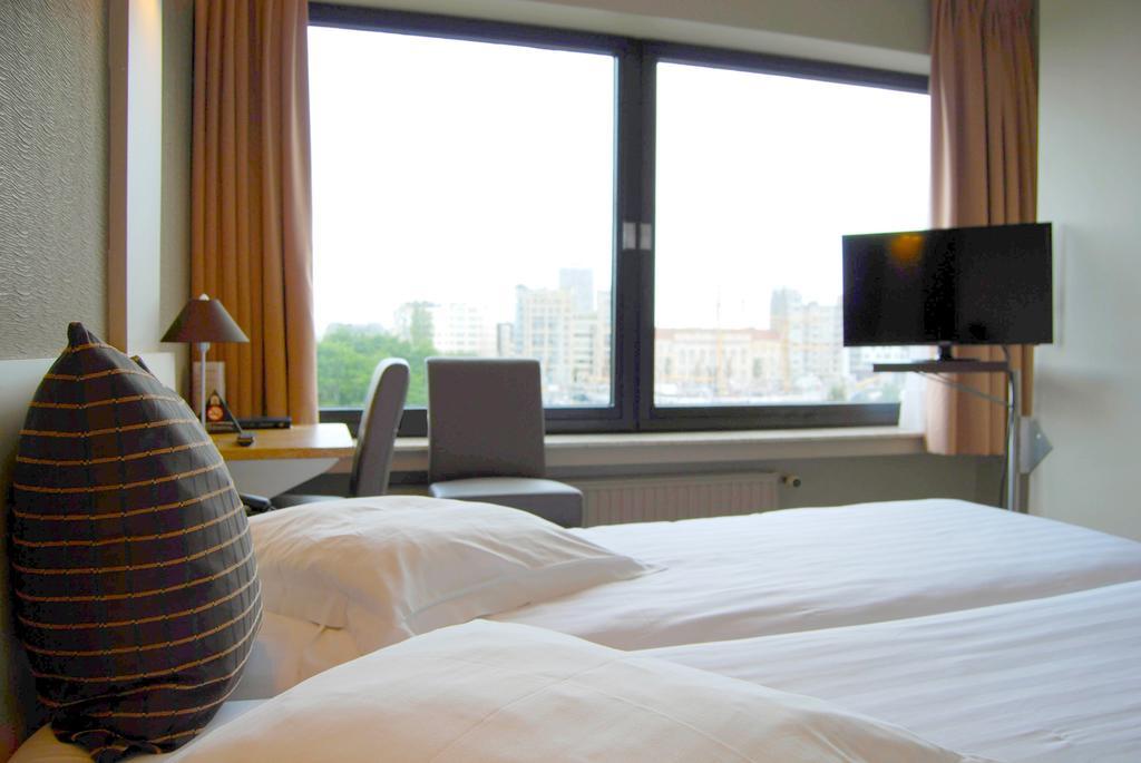 Hotel Melinda Οστένδη Εξωτερικό φωτογραφία